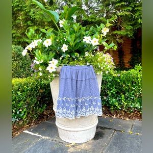 Cute skirt for sale!